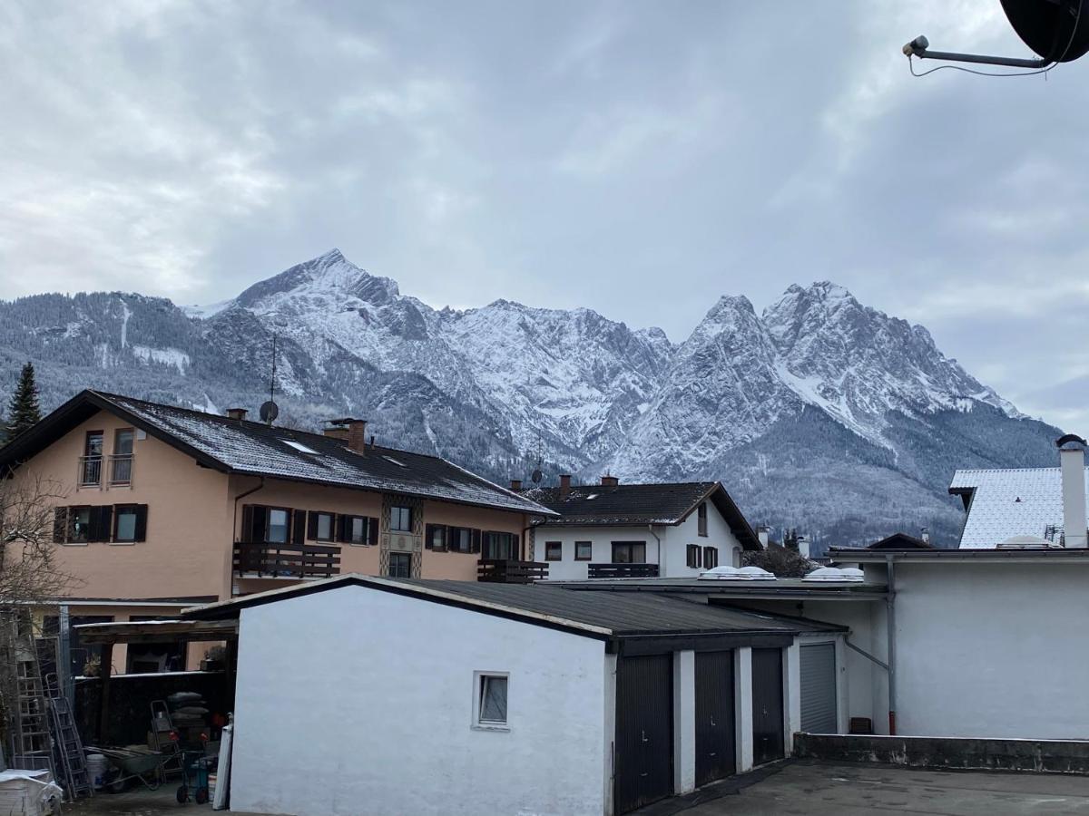 Ferienhaus Butterfly 2 Garmisch-Partenkirchen Bagian luar foto